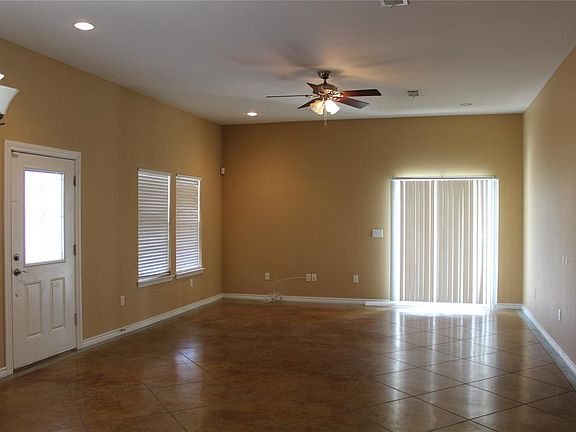 4th image of 1275 Finney Dr