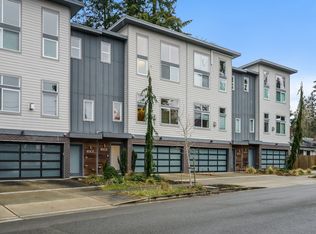 18505 Densmore Ave N, Shoreline, WA