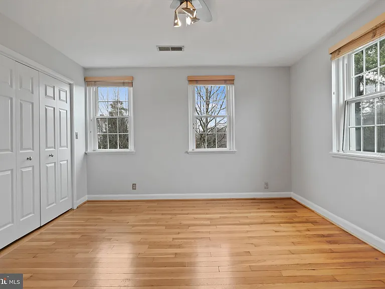 3263 S Stafford St — Photo 19
