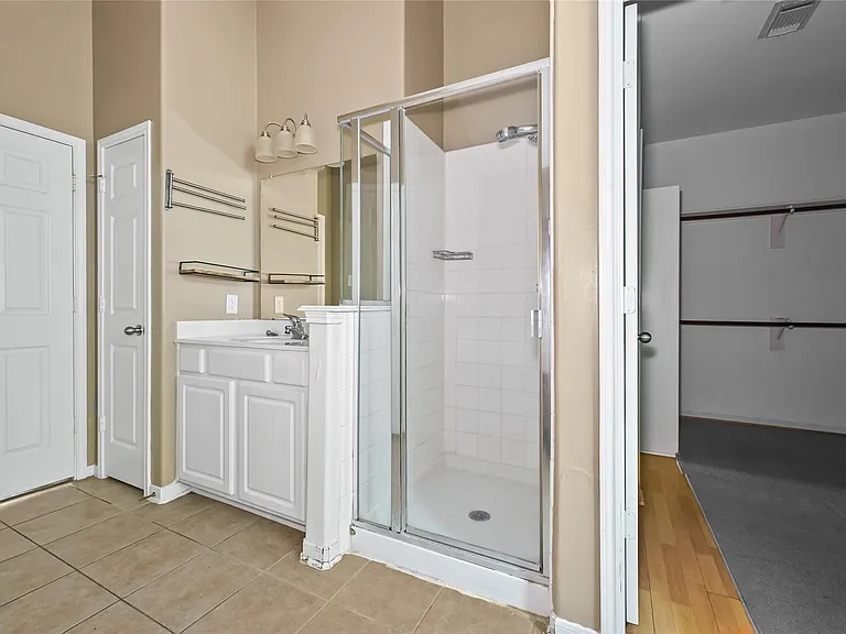 511 Nadia Way — Photo 18