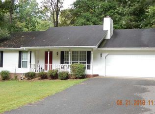 108 Cherokee Trl, Gilbertsville, KY 42044