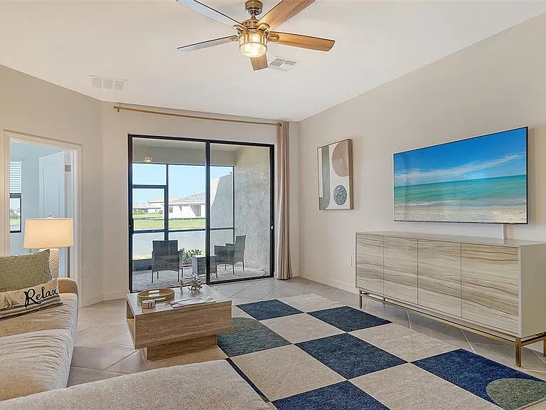 15721 Sunny Day Dr — Photo 8