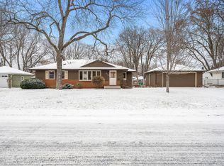 8209 Knox Ave S, Bloomington, MN 55431