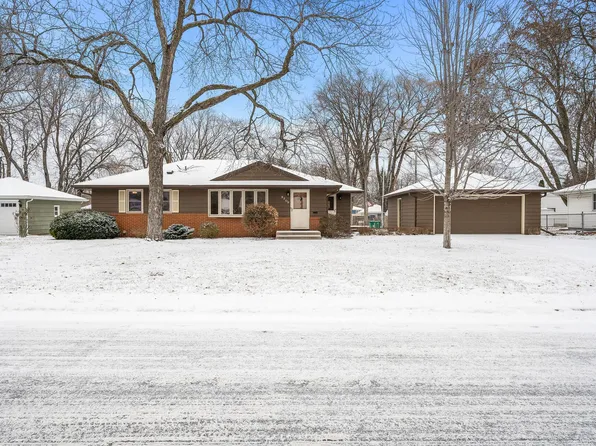 8209 Knox Ave S, Bloomington, MN 55431