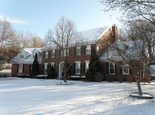 13815 Fairfield Ct, Elm Grove, WI 53122