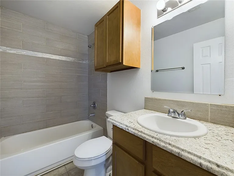 1906 Finfeather Rd #D — Photo 15