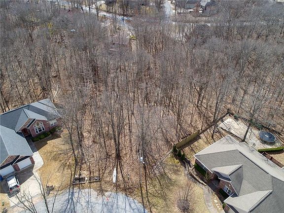 5th image of 2 Bigbury Ln