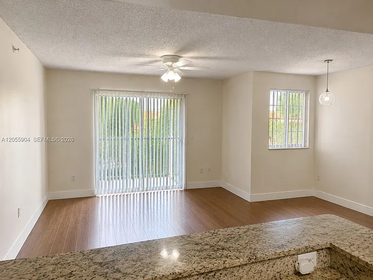 4195 N Haverhill Rd #305 — Photo 6