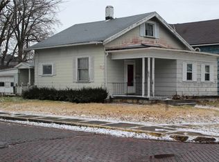 724 W 7th St, Marion, IN 46953