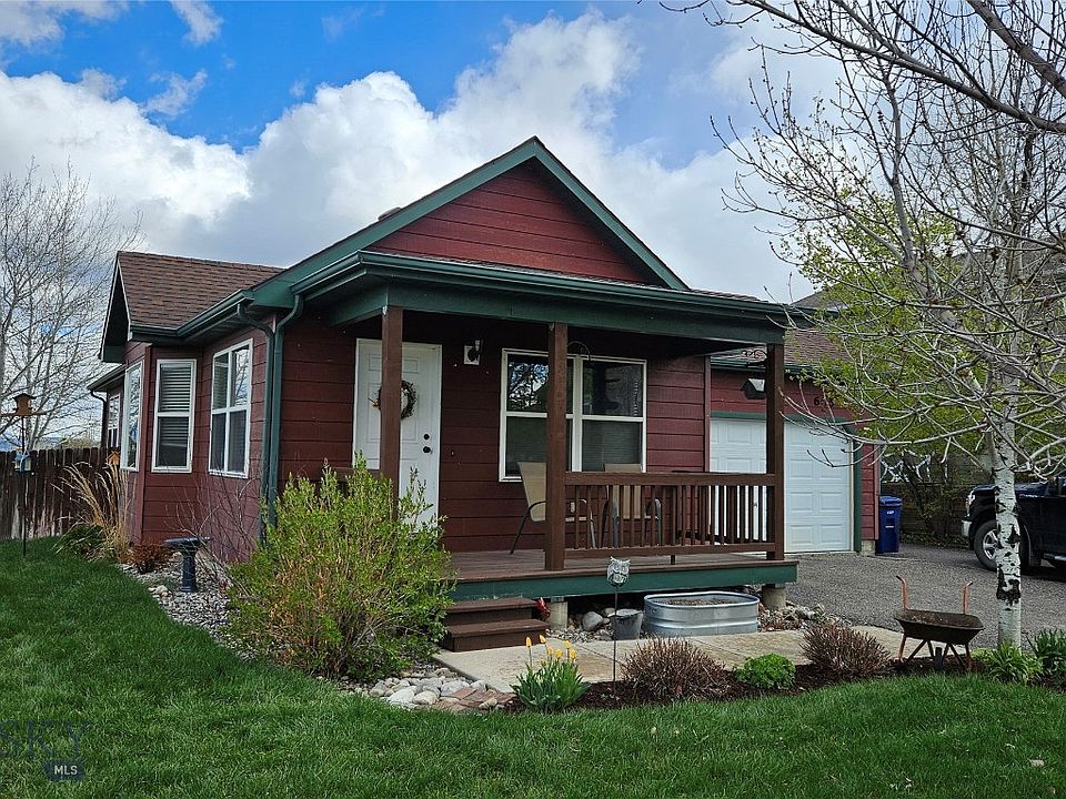1st image of 605 N River Rock Dr