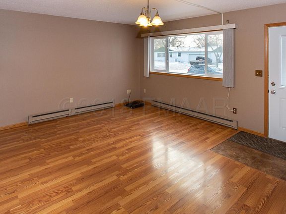 5th image of 956 5th Ave W Suite A