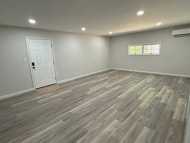 4615 Masonboro Loop Rd #A — Photo 4