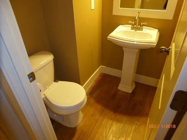 10934 Eastridge Dr NE — Photo 9