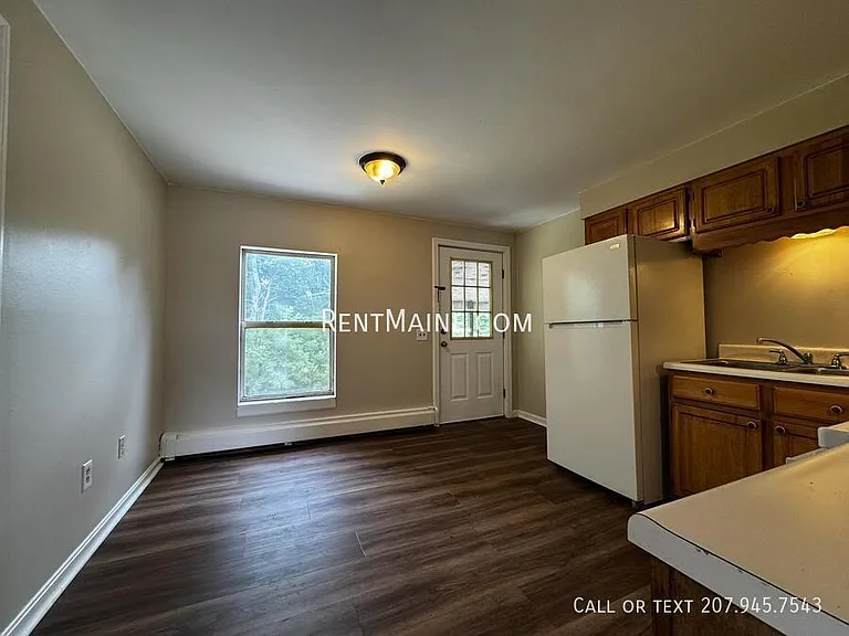 8 Priest Hill Rd #4 — Photo 3