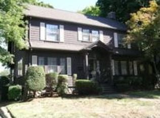 65 Mooreland Rd, Melrose, MA 02176