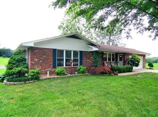 118 Willow Bend Dr, Cape Girardeau, MO 63701