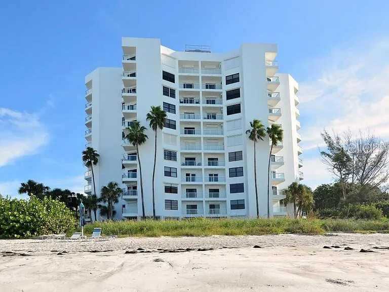 1050 Longboat Club Rd #502 — Photo 1