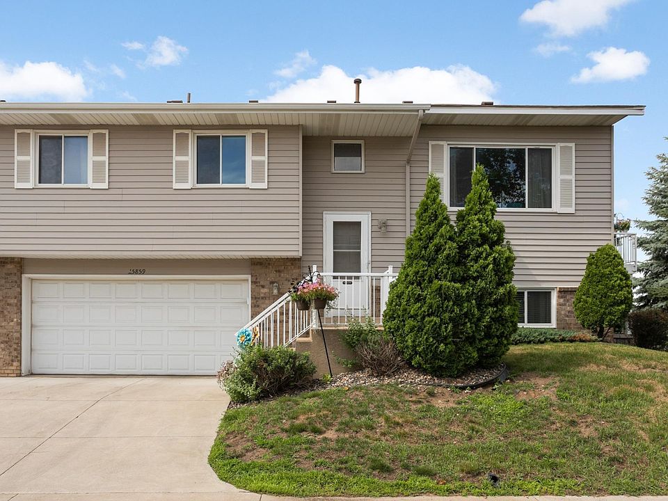 1st image of 15859 Gooseberry Way