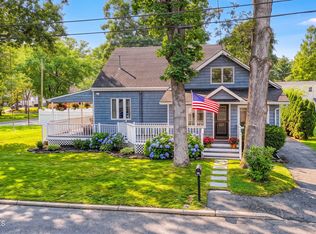 210 Robbins Rd, Neptune, NJ 07753