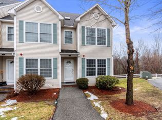 11 Intervale Ct #B, Hudson, NH 03051