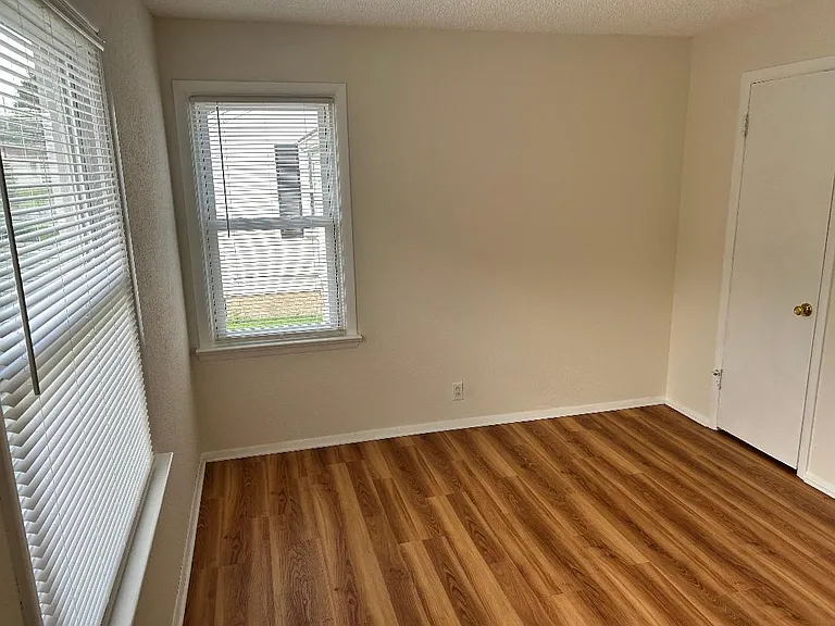 1148 Ashford Dr — Photo 61