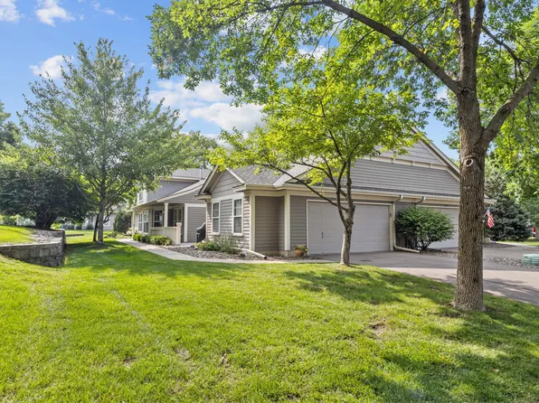 864 Ivy Ln, Eagan, MN 55123
