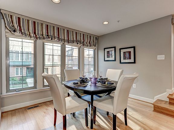 4th image of 9653 Cedar Farm Cir