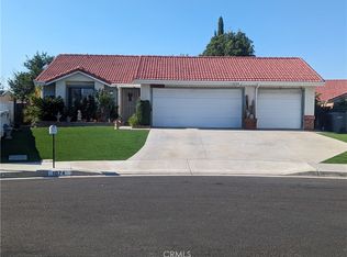 1074 Basalt Ct, Hemet, CA 92543