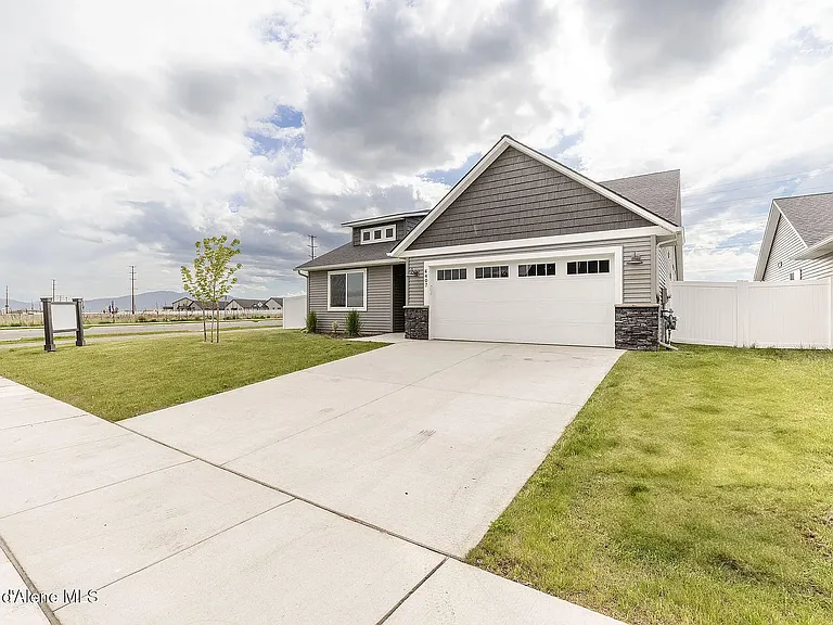6407 W Bowmore Ln — Photo 24