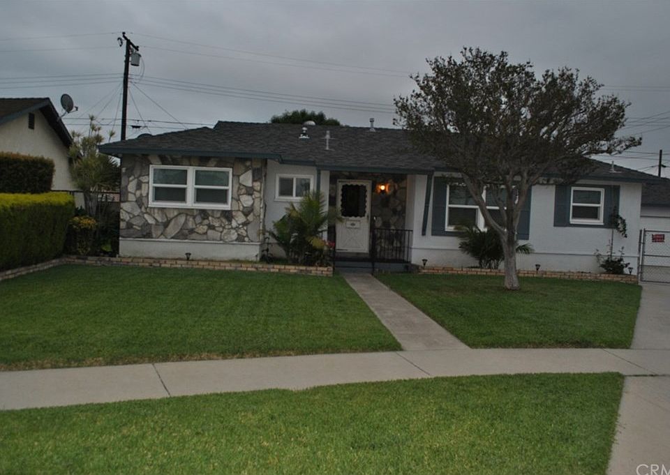 1st image of 620 N Sunset Ave