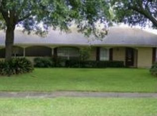 9831 E Coronado Dr, Baton Rouge, LA 70815