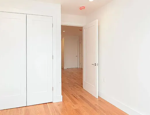 Rented by RELI.NOW CORP | media 6