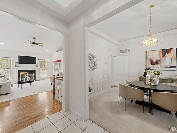 2nd image of 202 Highland Meadows Dr