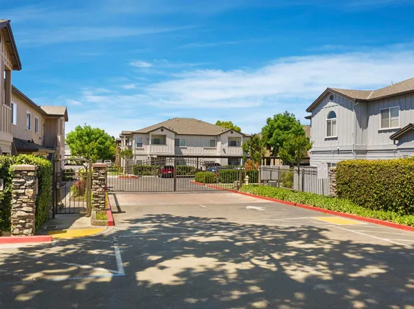 8905 Davis Rd APT E27, Stockton, CA 95209