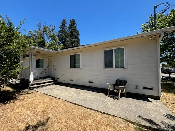 3960A Llano Rd, Santa Rosa, CA 95407