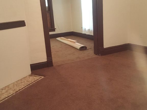 Large family & living room combo