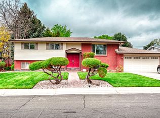 5875 Parfet St, Arvada, CO 80004