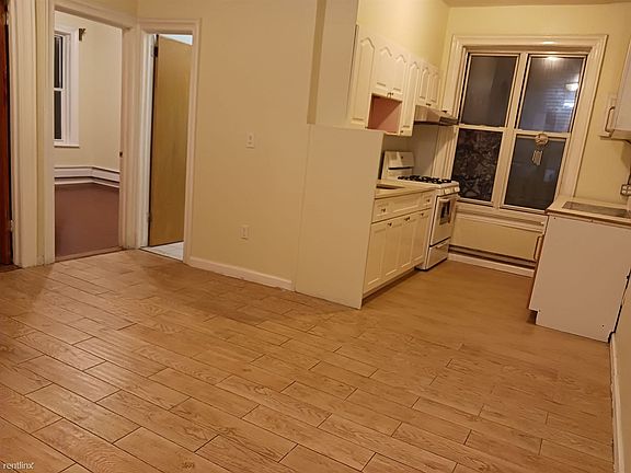 321b09eb-8f53-496b-8153-dcf0663fe2a6