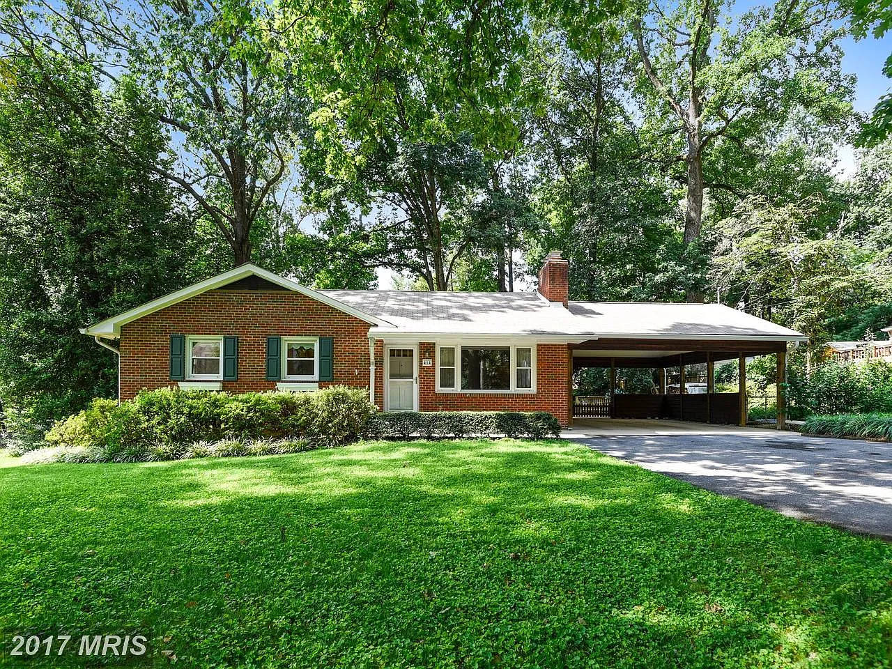 414 Gaither St photo 1