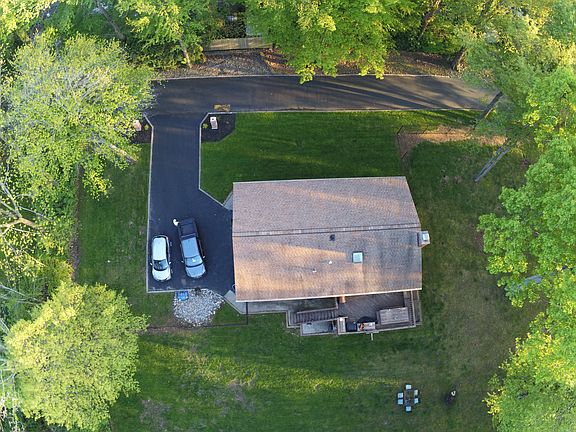 2nd image of 3 Edelweiss Ln