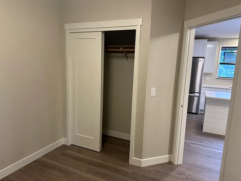 1223 Miller Ave NE — Photo 23