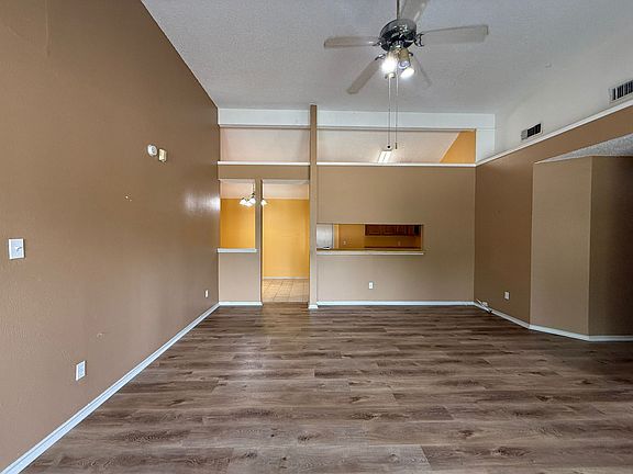 4th image of 6800 Cuculu Dr