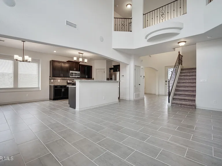 11393 Bullseye St — Photo 8