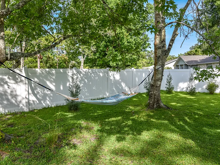 213 Riverbend Rd — Photo 55