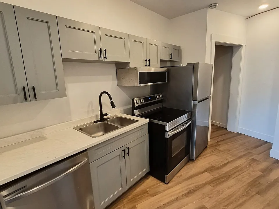 199 Union St #304