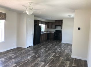 297 Winchester Trl, Goshen, IN 46526