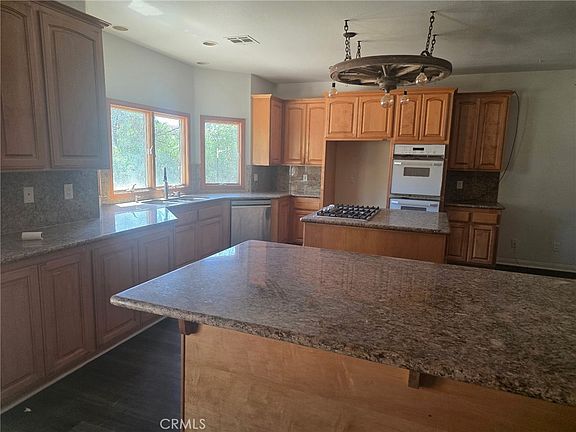 4th image of 5319 Easy St