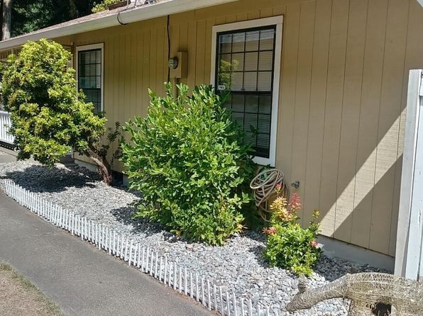 567 Malibu Dr SE, Lacey, WA 98503