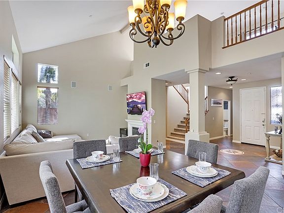 3rd image of 4757 Sandalwood Way
