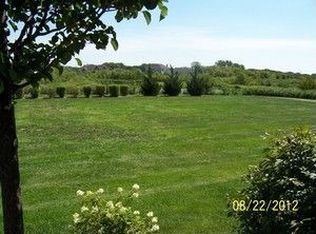 1169 Independence Ave, Elburn, IL 60119